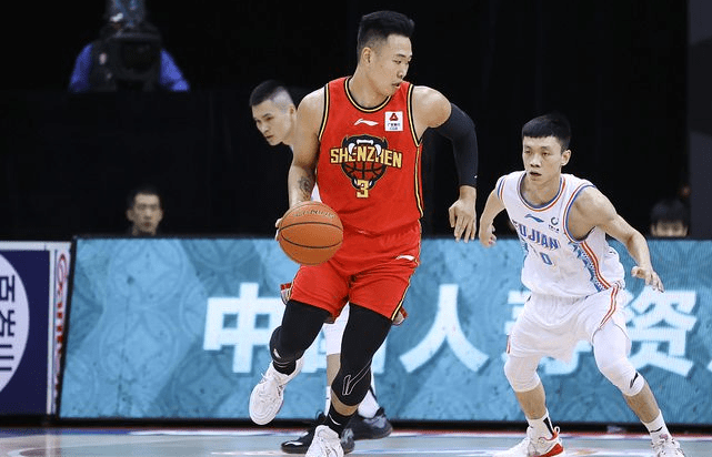 门兴格拉德巴赫关键时刻手感冰凉，志在CBA常规赛名次提升，赛场秩序良好，高层口径保持一致