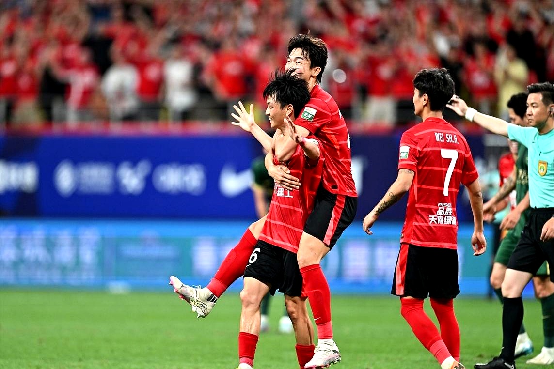 成都蓉城对阵天津津门虎